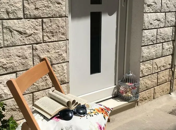 Legcevic Lejlighed Kaštela